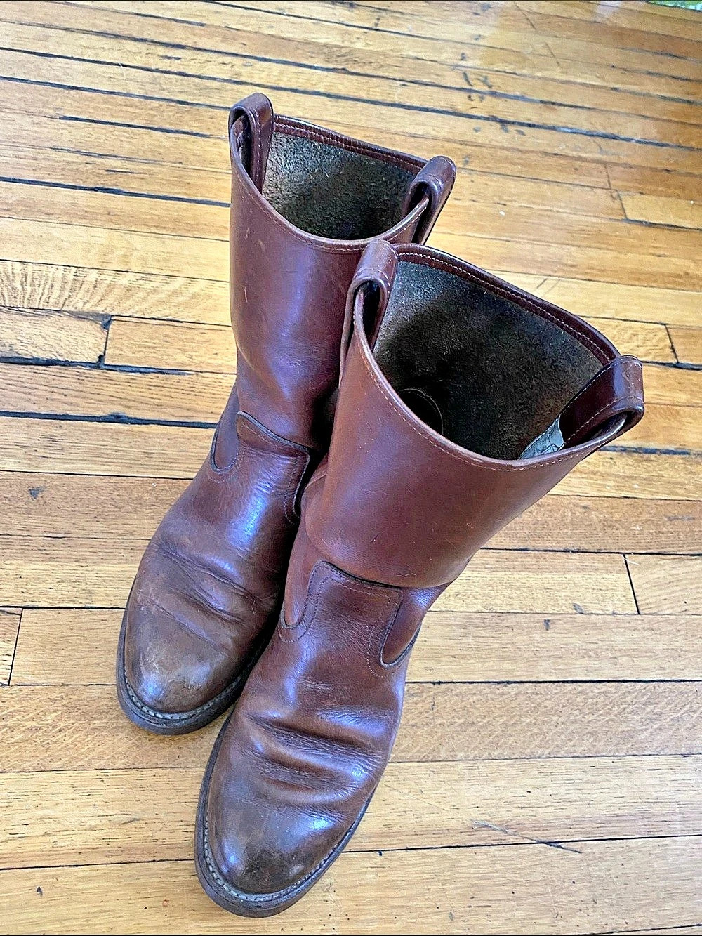 R.M. Williams Longhorn Brand Pull-On Brown Leather Boots